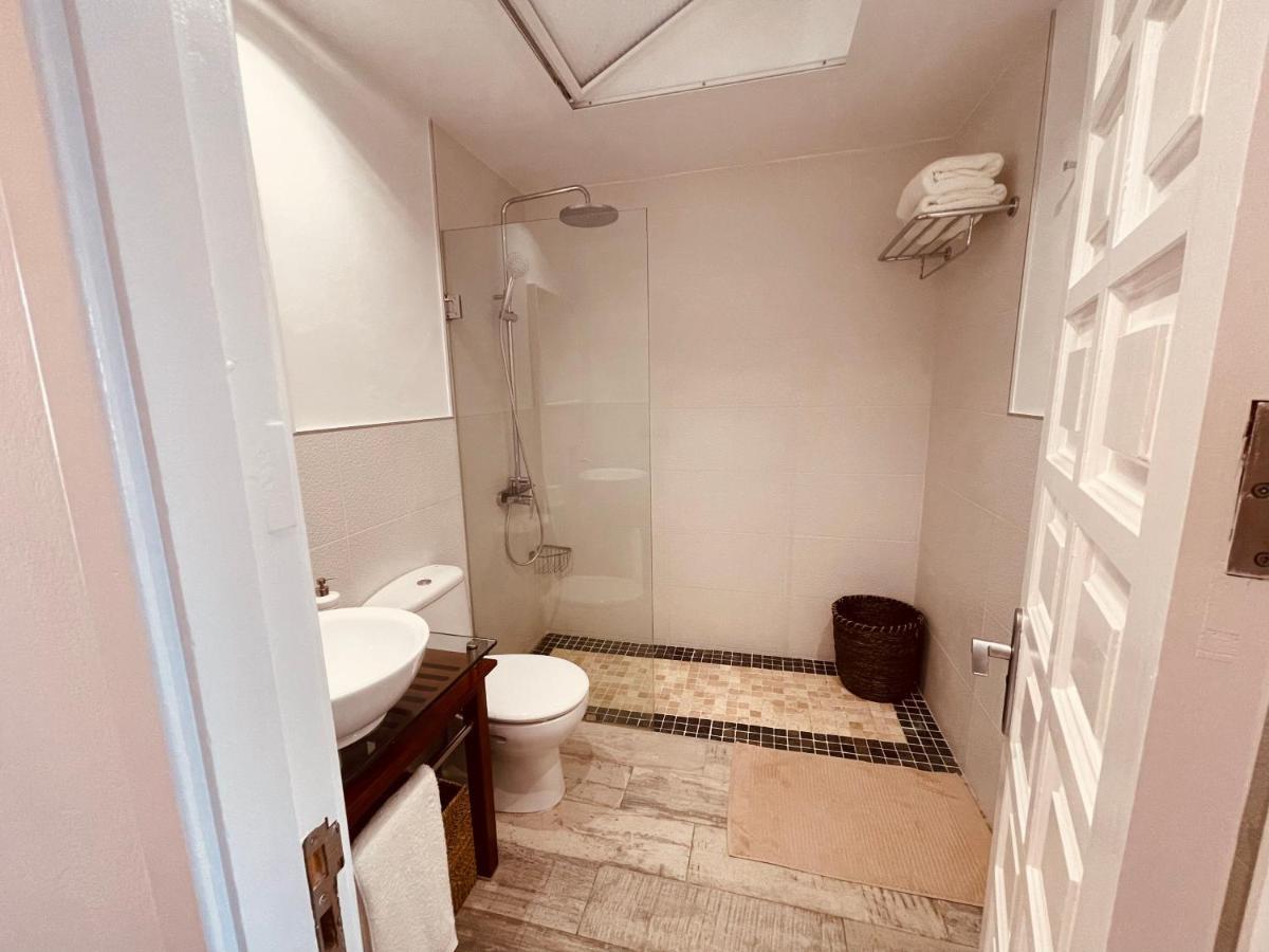 Vivienda Unica En Primera Linea De Playa San Bartolomé エクステリア 写真