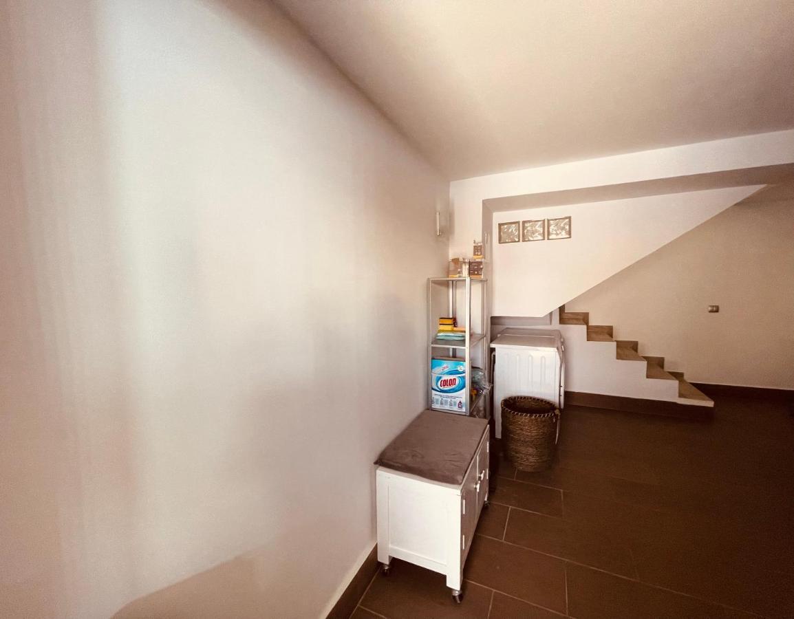 Vivienda Unica En Primera Linea De Playa San Bartolomé エクステリア 写真